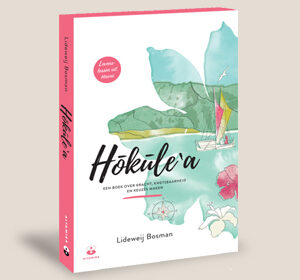 Next<span>Hokule’a Levenslessen uit Hawaii</span><i>→</i>
